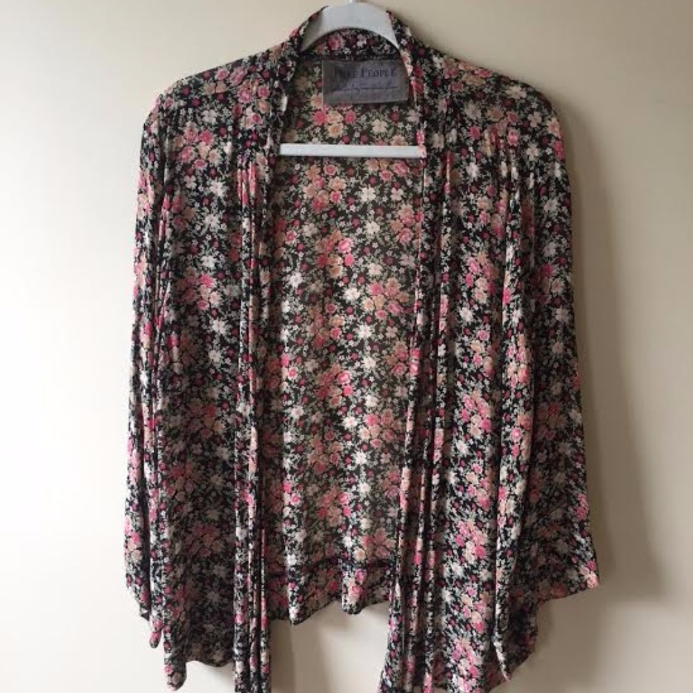 Free People Printed Kimono in Black Floral